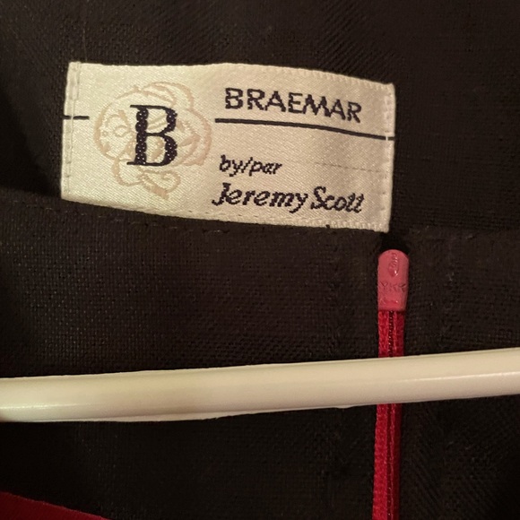 Vintage hot Pink and black dress suit by Braemar. Very professional. Size 12. - Picture 7 of 11